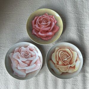 Trio of "Rose" flower plates (3)